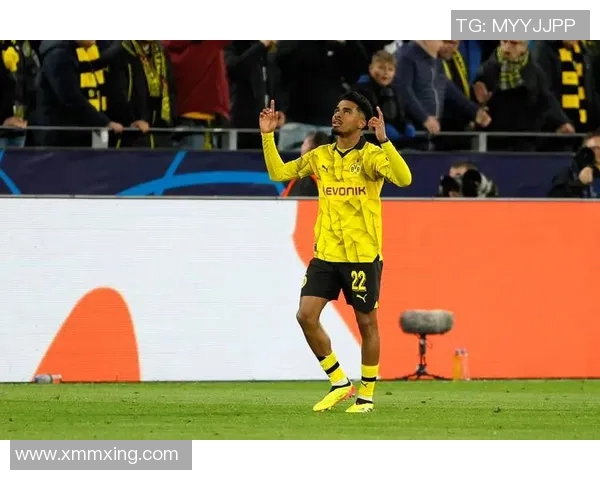 法兰克福客场大胜!势不可挡,击败奥格斯堡! 法兰克福客场大胜!势不可挡,击败奥格斯堡!